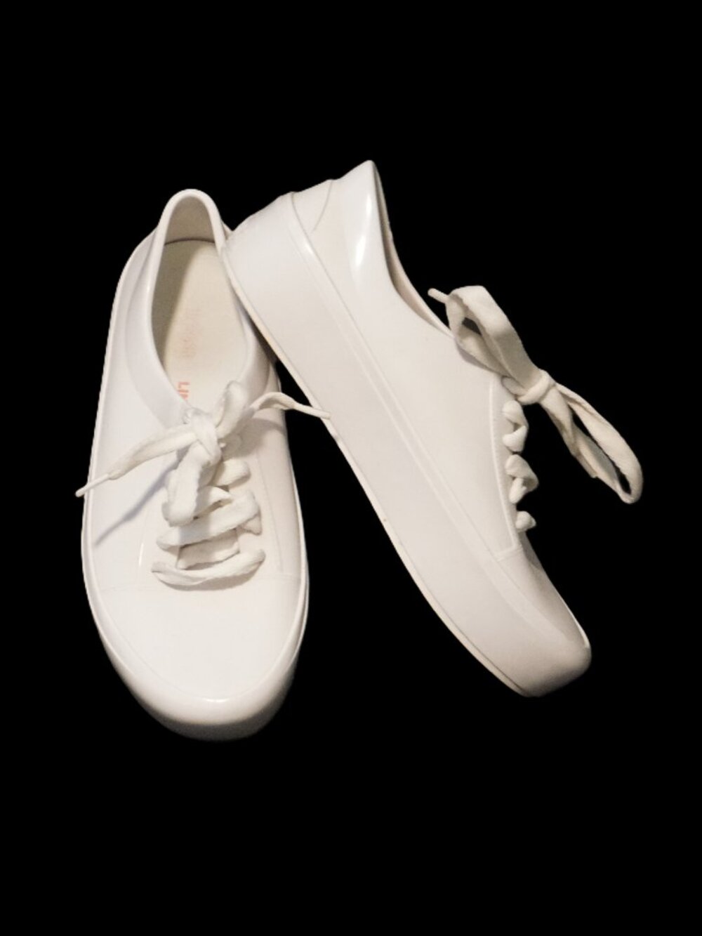 Melissa White Line Friends Cony Fashion Sneakers Women’s Size 7.5